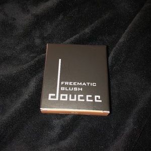 Doucce Frematic Blush in Zen Orange 49